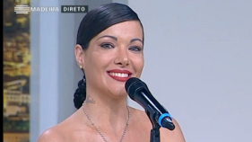 Duda Correia lan&ccedil;a "Poderosa". Oi&ccedil;a a entrevista e veja o videoclipe.
