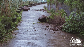 Estrada em S&atilde;o Jorge, Santana, encontra-se condicionada
