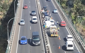 Acidente na ponte da Ribeira Jo&atilde;o Gomes