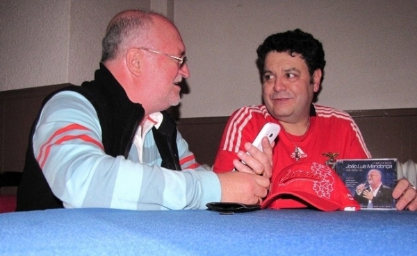 V&iacute;ctor Martins prepara CD
