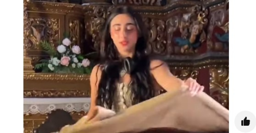 Marie grava vídeo polémico em Igreja (com vídeo)