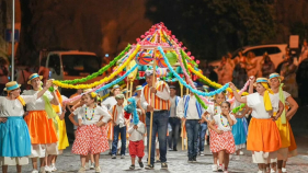 Marchas de Santo Ant&oacute;nio animam Ponta do Sol. Espreite o v&iacute;deo.