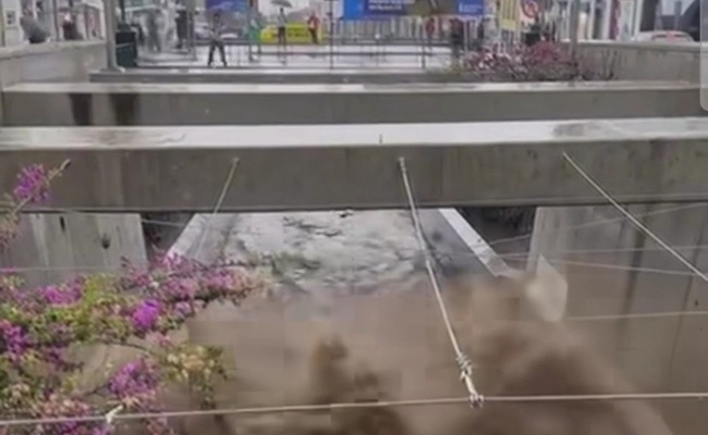 O caudal da ribeira aumentou subitamente (vídeo)