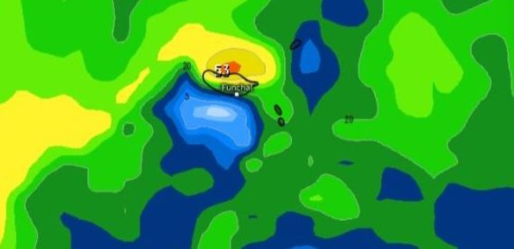 Depressão traz chuva e vento no Carnaval