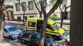 Mulher sente-se mal na esta&ccedil;&atilde;o dos correios