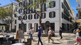 Novo hotel junto &agrave; S&eacute; (com v&iacute;deo)