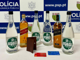 Suspeitos de roubo por estic&atilde;o ficam em liberdade