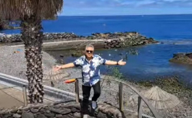 Sid&oacute;nio Silva canta "F&eacute;rias na Madeira". Veja o videoclipe.