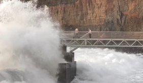 Cidad&atilde;os arriscam na Madalena do Mar (com v&iacute;deo)