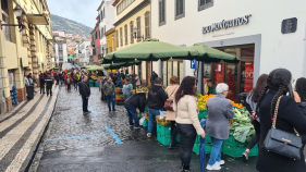 J&aacute; cheira a Noite do Mercado, no Funchal (v&iacute;deo)