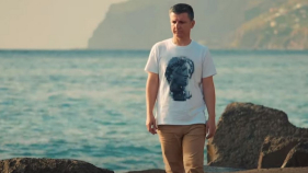 Z&eacute; Francisco Abreu lan&ccedil;a primeiro "single" (v&iacute;deo)