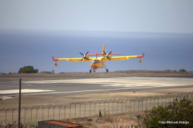 Avi&otilde;es canadair j&aacute; est&atilde;o no Porto Santo