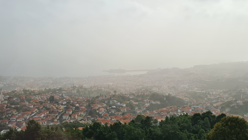 Vento, poeiras e chuva nas previsões do tempo para hoje