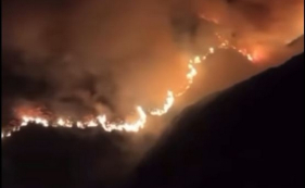 V&iacute;deo mostra progress&atilde;o assustadora das chamas nas serras da Madeira
