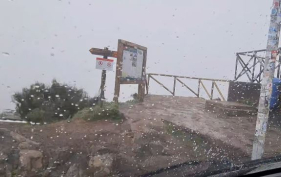 Come&ccedil;ou a cair granizo no Pico do Areeiro (com v&iacute;deo)