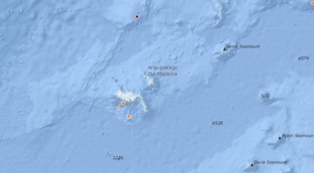 Sismo a Noroeste do Porto Santo