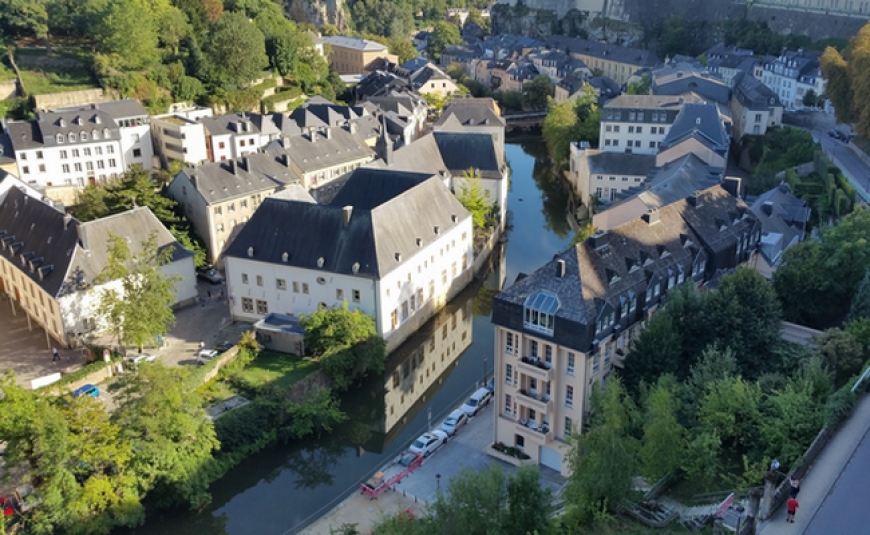 Consulado alarga horário no Luxemburgo