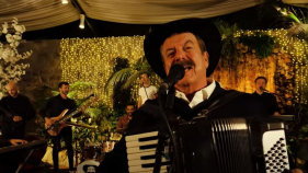 "O Rei Quim Barreiros". Conhece a m&uacute;sica?