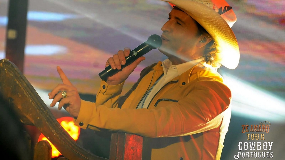 Zé Amaro: 16 álbuns gravados e 140 músicas em 17 anos de carreira