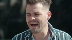 Ruben Aguiar canta "Para ti, Pai". Veja o videoclipe.