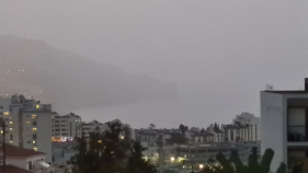Funchal "despertou" com poeiras em suspens&atilde;o