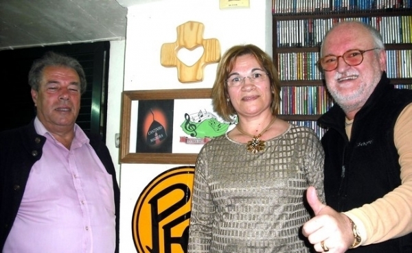 Burgu&ecirc;s &amp; Maria Alves