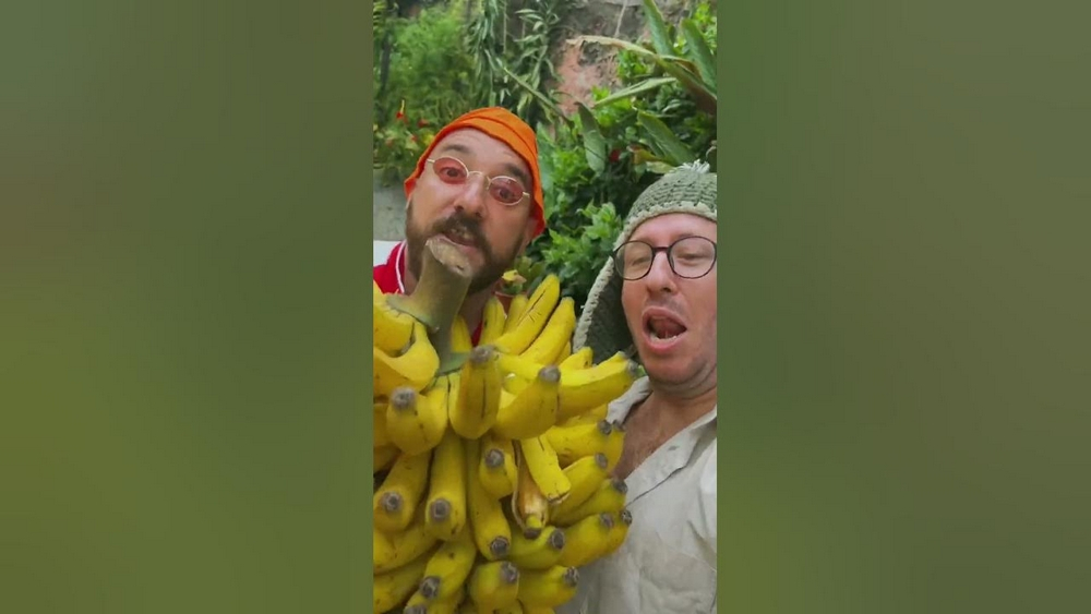 Grupo "4Litro" lança "Ilha da Banana". Ver videoclipe.