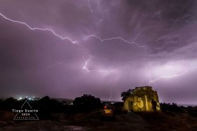 Imagens impressionantes de descarga el&eacute;trica brutal