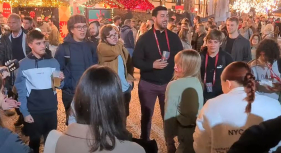 Grupo de jovens anima Funchal com "Pai da Crian&ccedil;a" (v&iacute;deo)