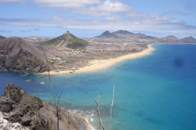 Encontrado corpo de homem a flutuar no Porto Santo