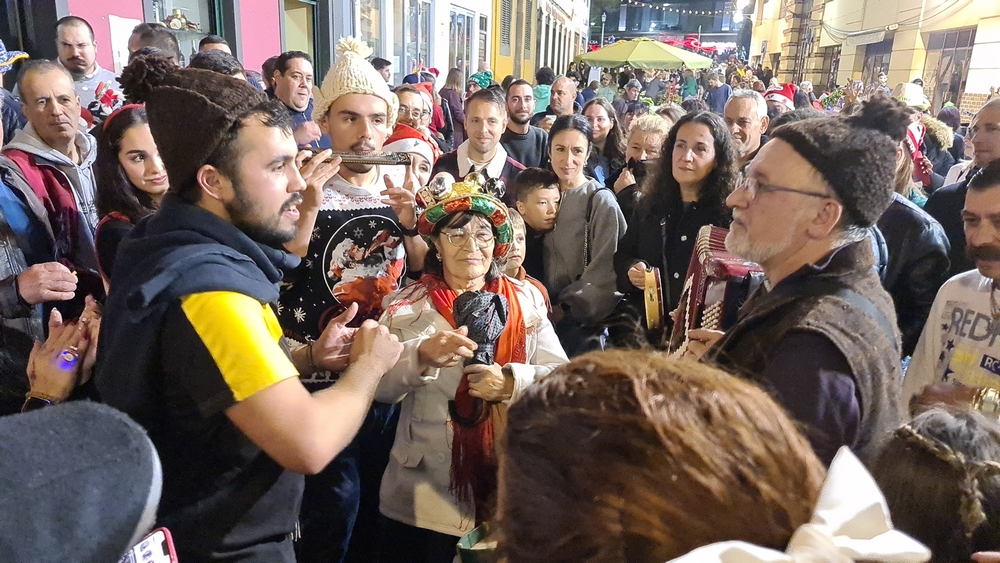Aldora em despique na Noite do Mercado, no Funchal