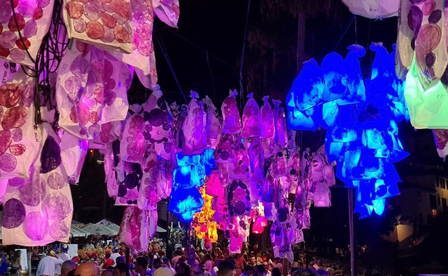 Decorações de São Pedro em Câmara de Lobos. Veja o vídeo.