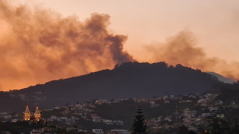 Incêndios em várias frentes na Madeira