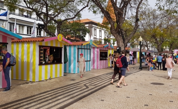 Carnaval na Rua (c/v&iacute;deo)