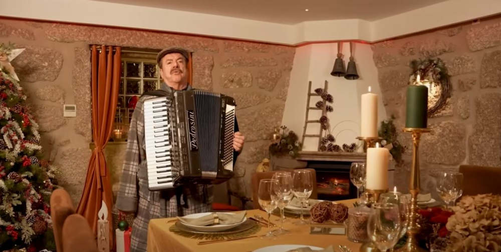 Qual o pedido de Natal de Quim Barreiros? Veja o vídeo.