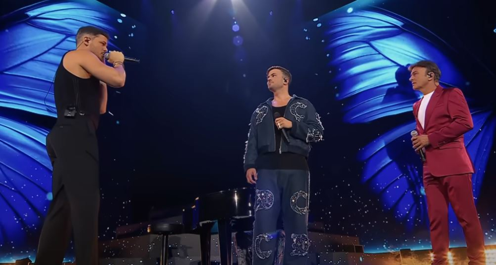 Público em lágrimas com "Gosto de ti" interpretado por David Carreira, Mickael e Tony Carreira (vídeo)