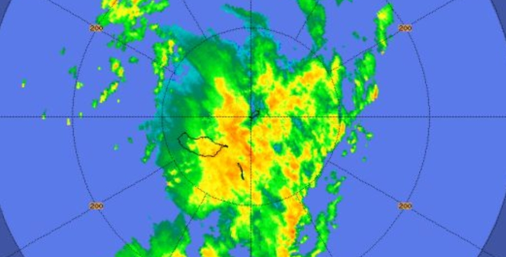 Vento pode atingir 120km/h nas terras altas. Como está o tempo na sua zona?