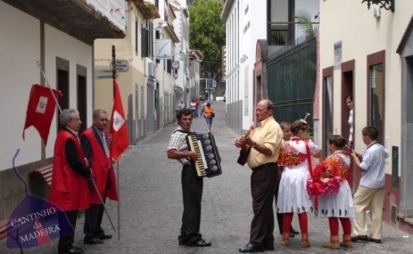 Festas Divino Esp&iacute;rito Santo