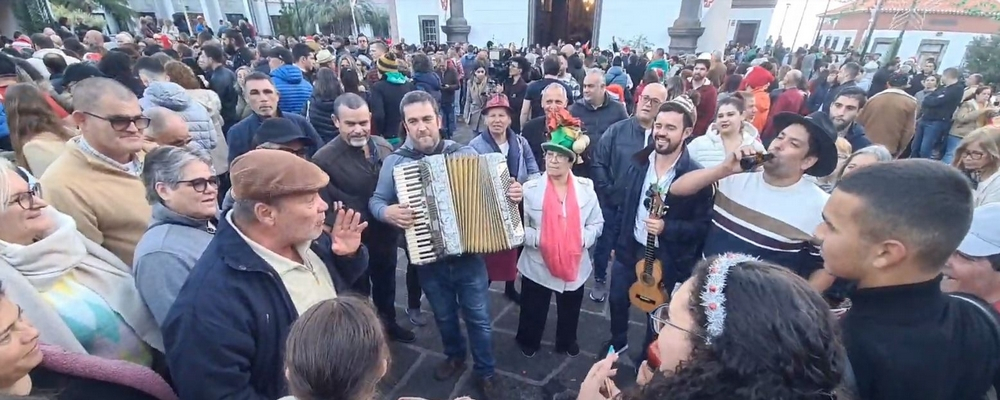 Despique na Missa do Parto dos Arredados em Ponta Delgada. Veja o vídeo.