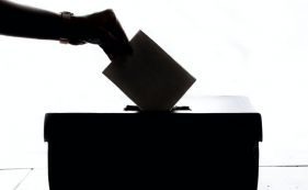 Em Nome da Lei: Altera&ccedil;&atilde;o da data das elei&ccedil;&otilde;es presidenciais